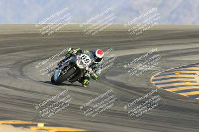 media/Nov-16-2024-CVMA (Sat) [[0e4bb1f32f]]/Race 8-Supersport Middleweight/